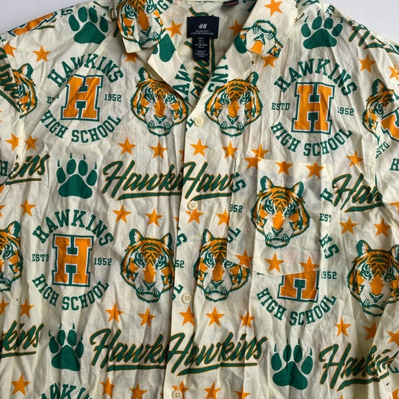 Stranger things button down - Picture 1 of 4